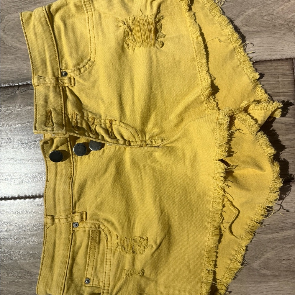 Yellow Billabong Stretchy Cut-off Shorts